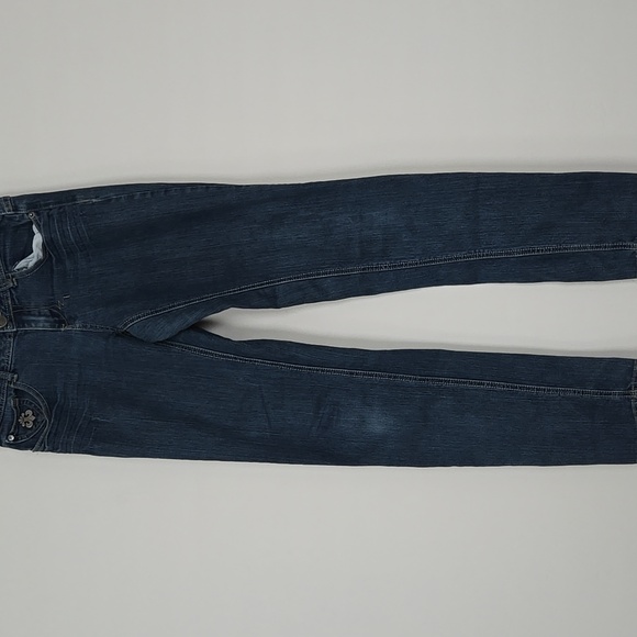 Dereon Denim Jeans with Aqua Embroidery - Picture 7 of 8